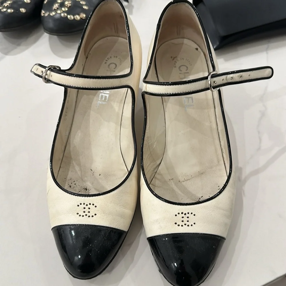 Chanel Mary Jane - Picture 2 of 6